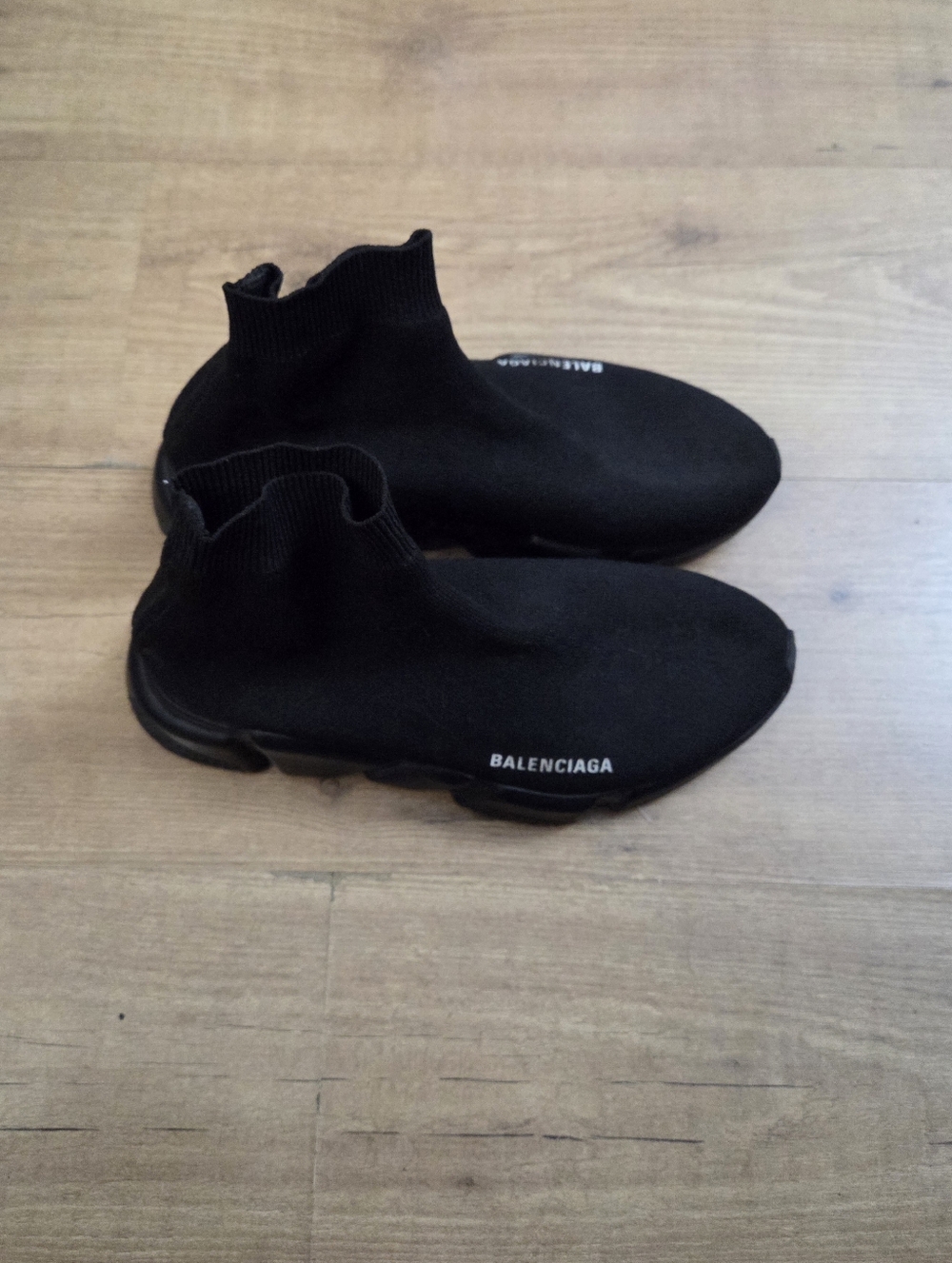 BALENCIAGA Speed Sneakers - Picture 6 of 10